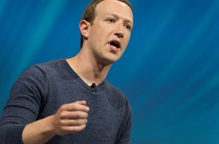 Are Smartphones Soon to be Obsolete? Mark Zuckerberg Reveals What Will Replace Them Worldwide